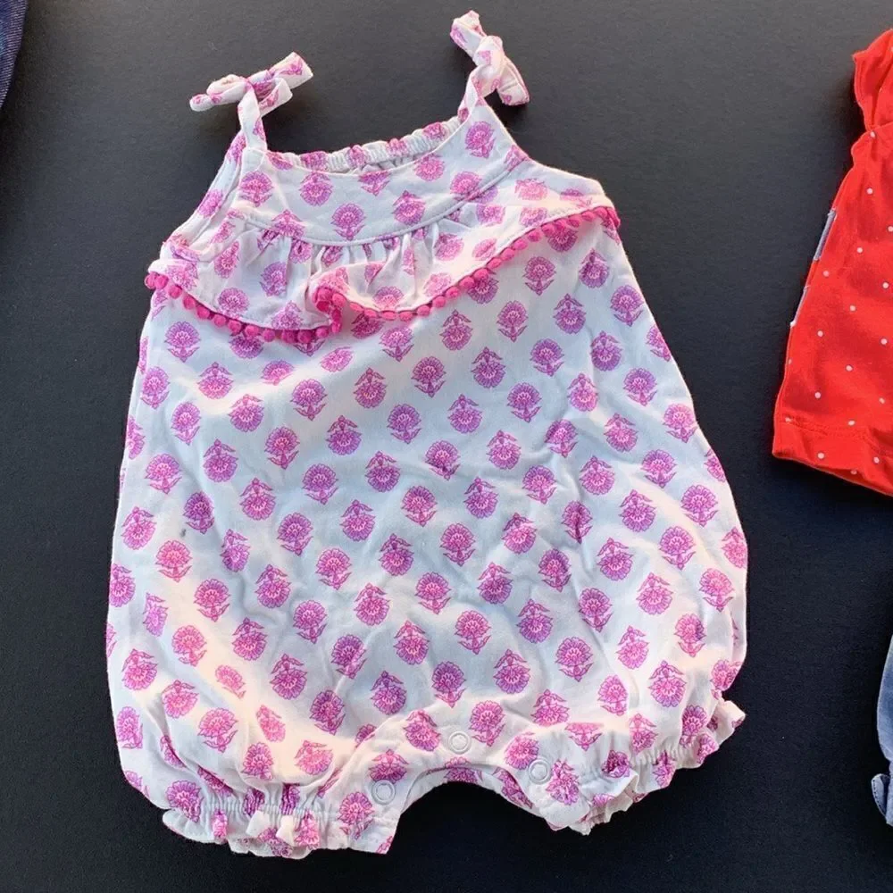 Take 50% OFF- Carters 3pc Mix Bundle Baby Girl, Size-3M